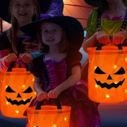 Halloween Party Pumpkin Candy Bags .